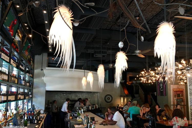 8 Great Places to Eat in Charlotte North Carolina • McCool Travel